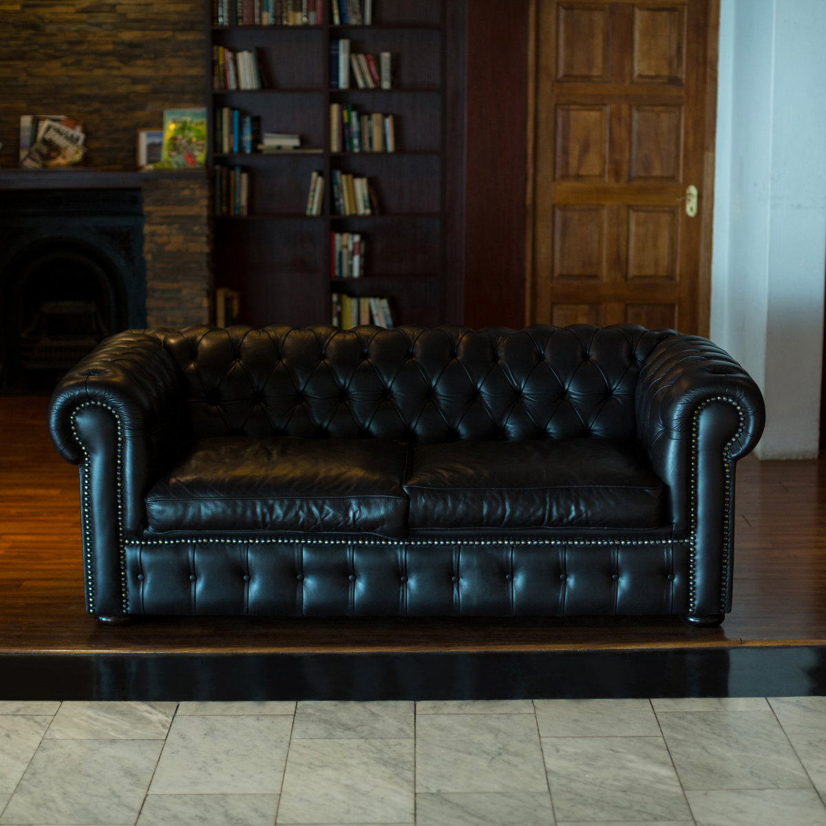 chesterfield sofa 2