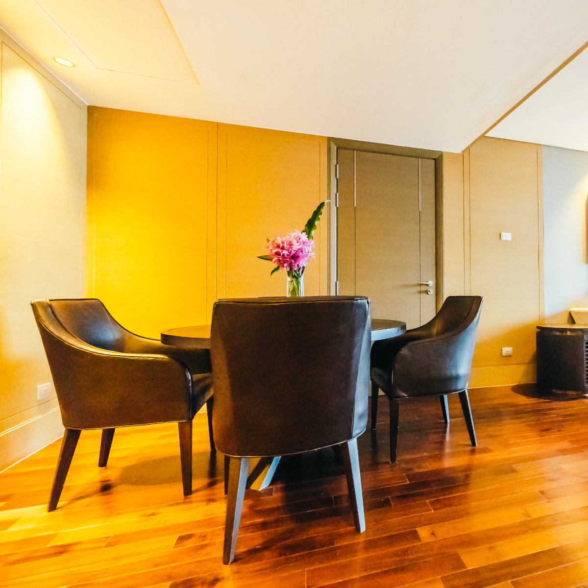 fitouts